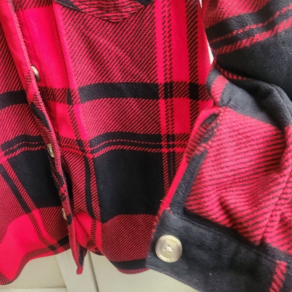 Maurices- Buffalo Plaid Fleece Button Up - Picture 5 of 8